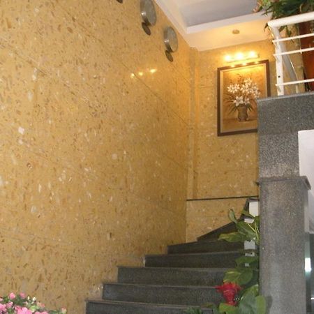 Mai Villa Hotel 3 Thai Ha Hanoi Bagian luar foto